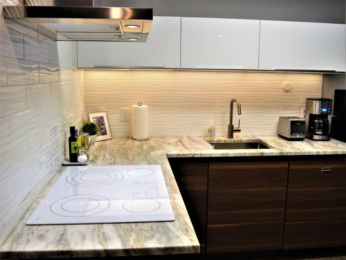 Simply Luxury Stays Ottawa Kültér fotó