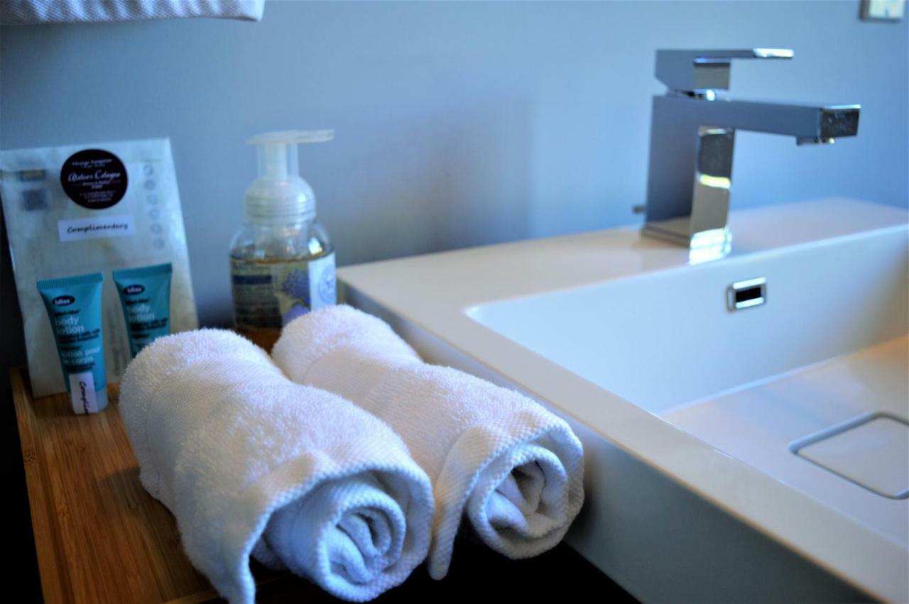 Simply Luxury Stays Ottawa Kültér fotó